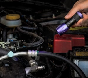 LeakFinder Fluorescent Leak Inspection
